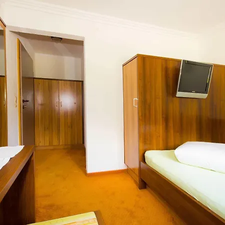 咖尼海因巴奇尔豪富酒店 索尔登