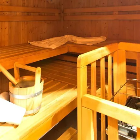 咖尼海因巴奇尔豪富酒店 3* 索尔登