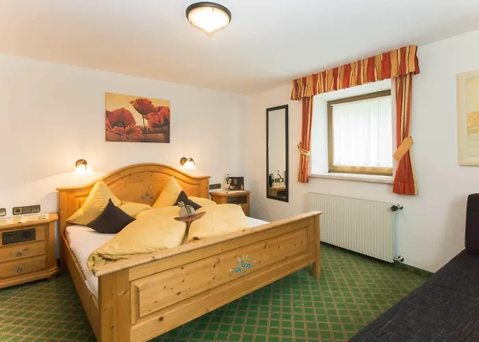 Garni Hainbacherhof Hotel 3*