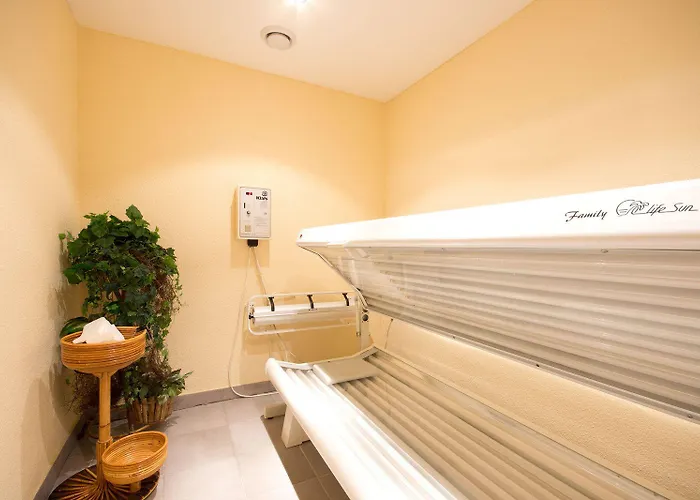 酒店 咖尼海因巴奇尔豪富酒店