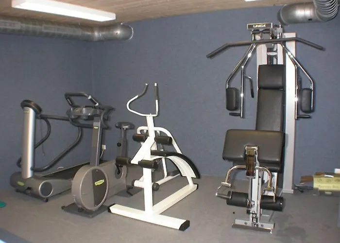 咖尼海因巴奇尔豪富酒店