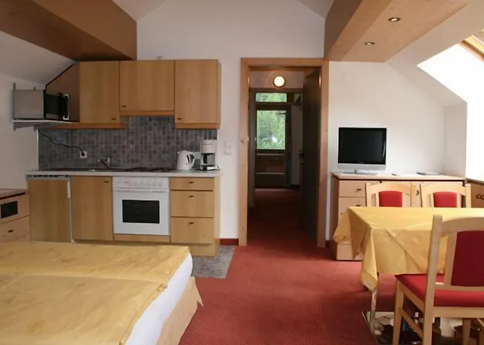 Garni Hainbacherhof Hotel 3*