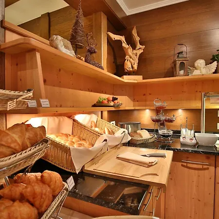 Garni Hainbacherhof 3* Sölden