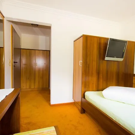 Hotel Garni Hainbacherhof 3*