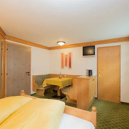 Hotel Garni Hainbacherhof 3*