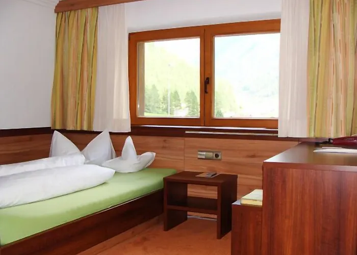 Garni Hainbacherhof Hotel 3*